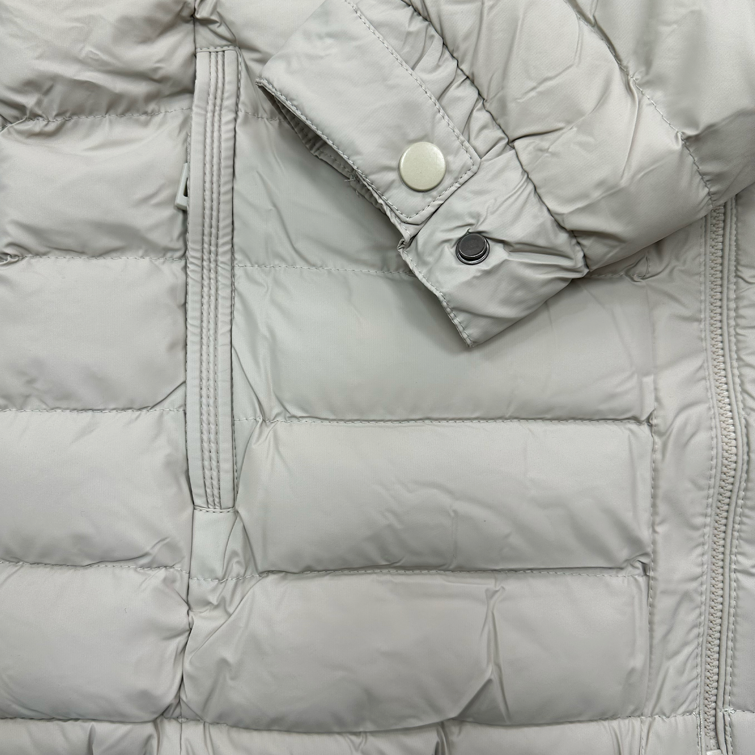 کاپشن پر سیلیکونی سایز بزرگ | گرم، سبک و ضدآب - Image 7